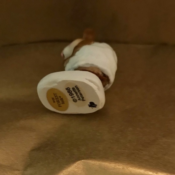 Wee Forest Folk- “Just Checking” -Retired - Picture 6 of 7